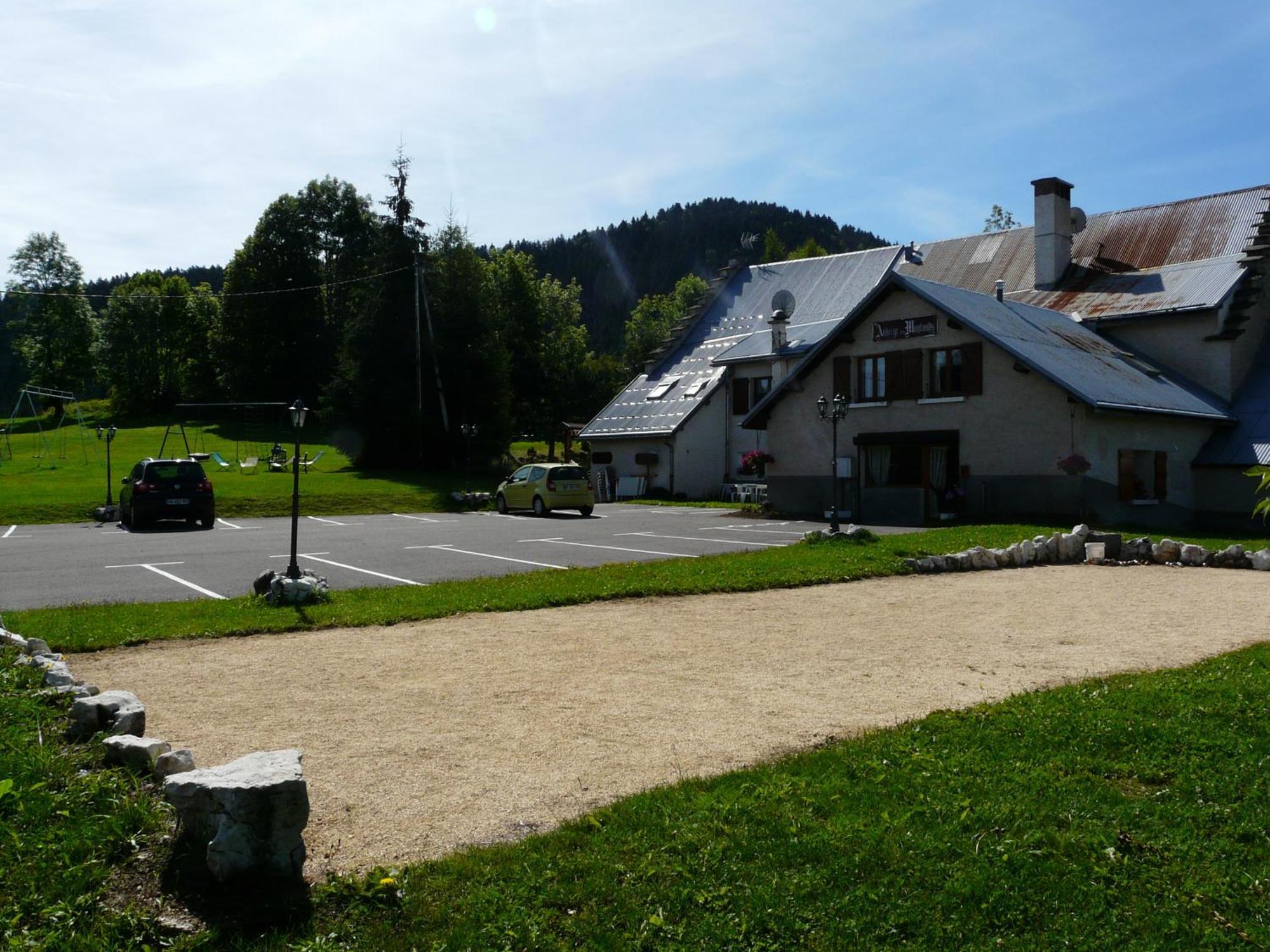 Auberge Des Montauds - Hotel & Restaurant Villard-de-Lans Exterior photo